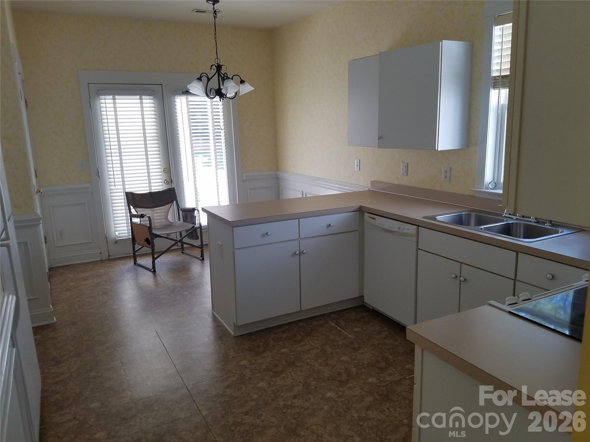 11355 Deer Ridge Lane