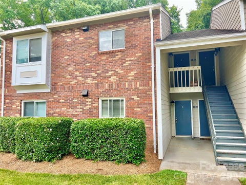 Photo of 2901 Heathstead Place #I, Charlotte, NC 28210 (MLS # 4421018)