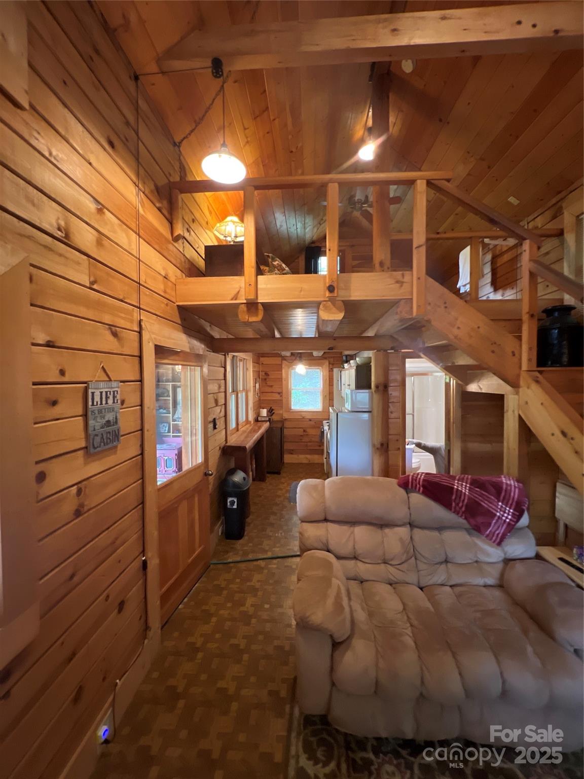 84 Bear Wallow Drive