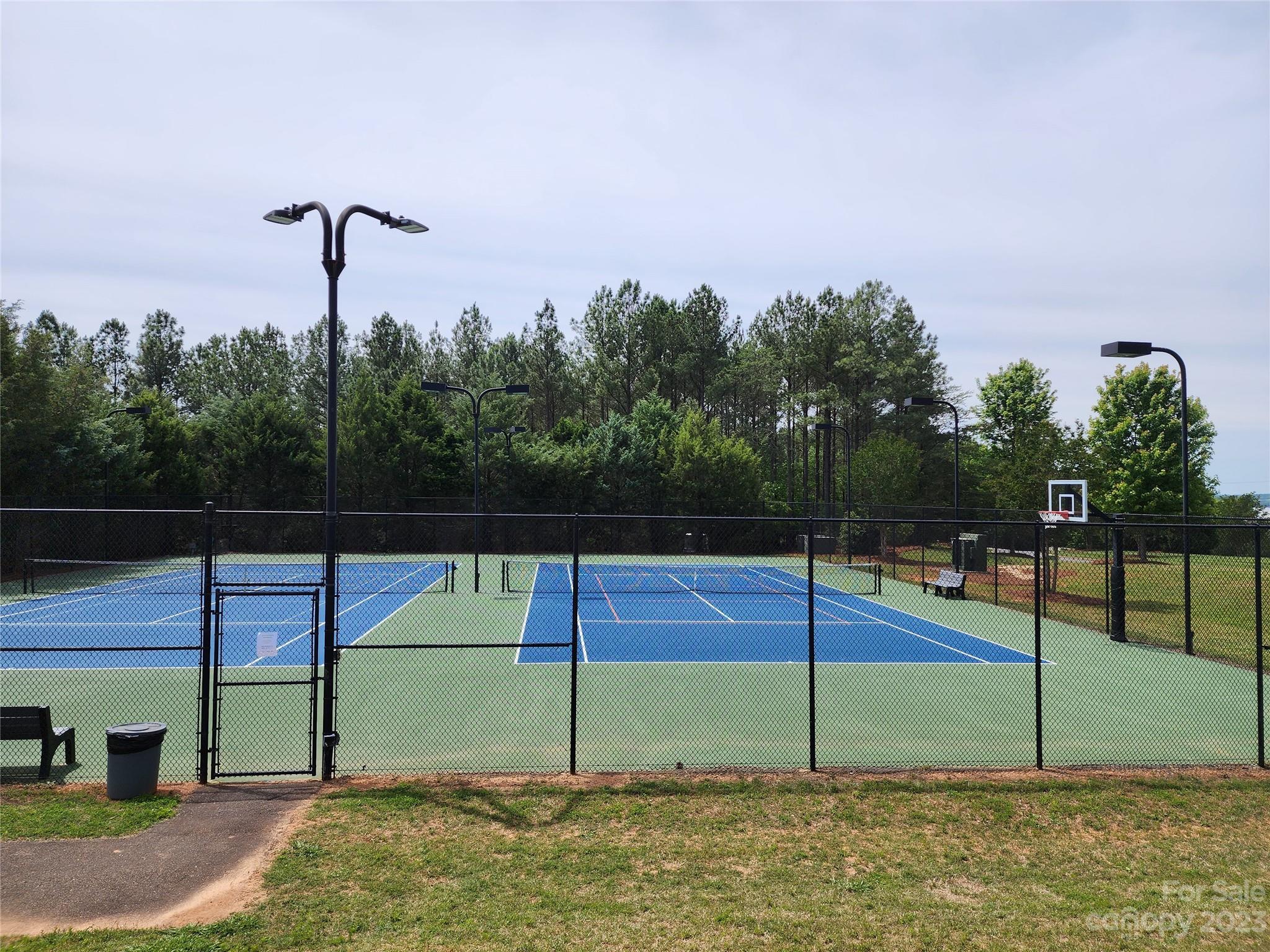 Reflection Pointe - Residential