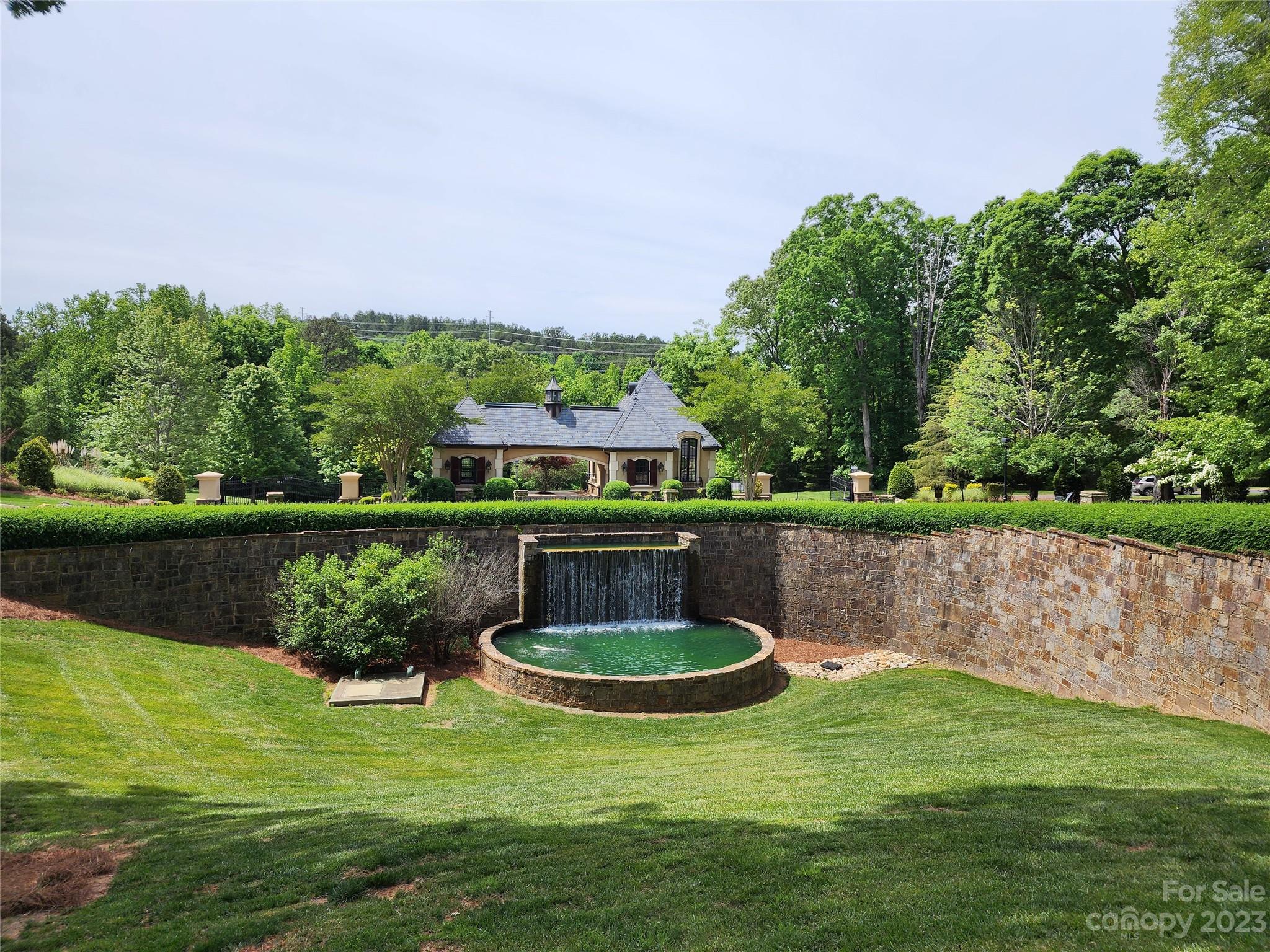 Reflection Pointe - Residential