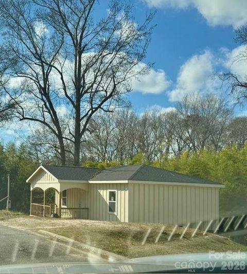 38 Poplar Street Great Falls SC 29055