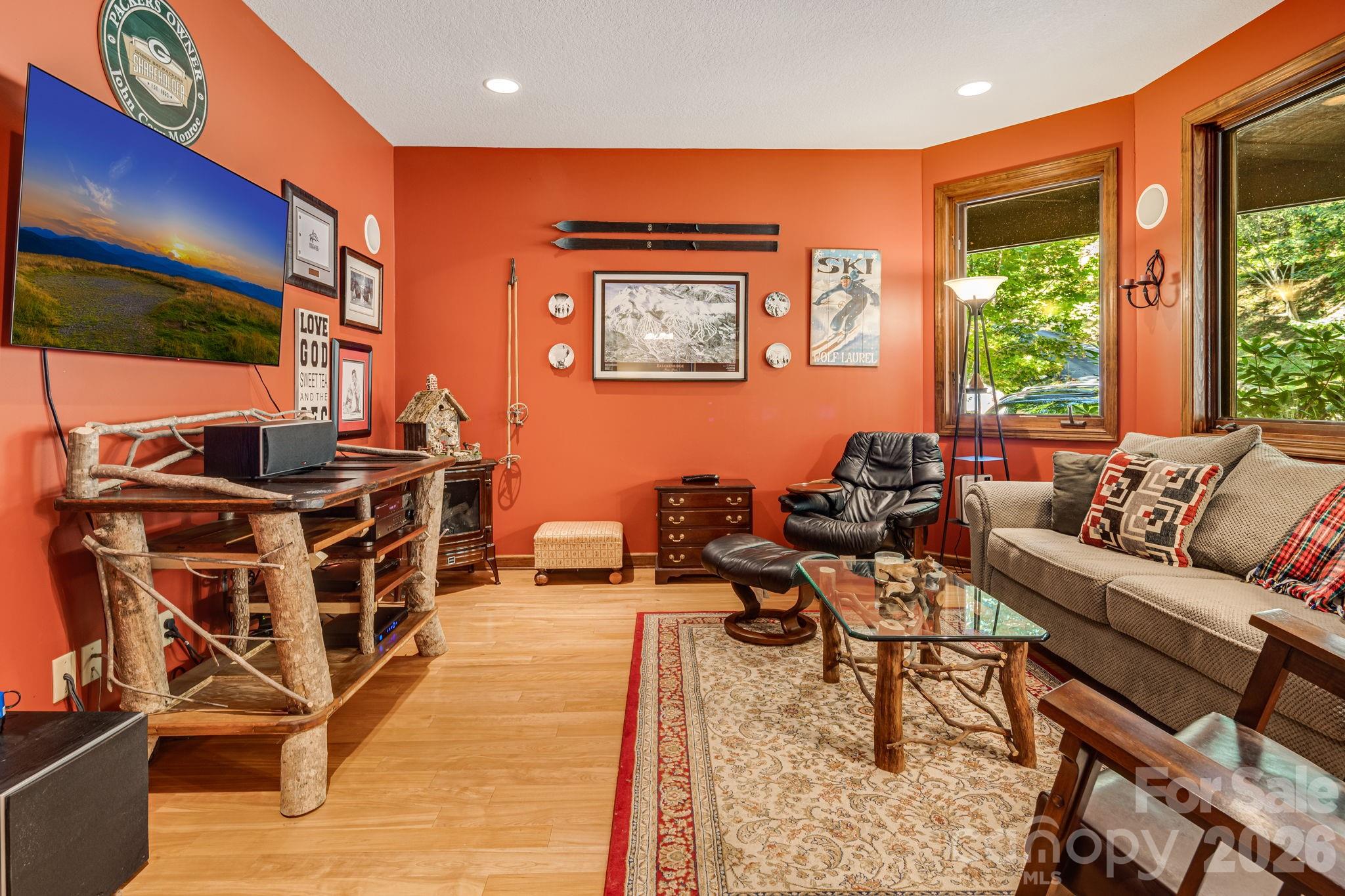 Wolf Laurel - Residential