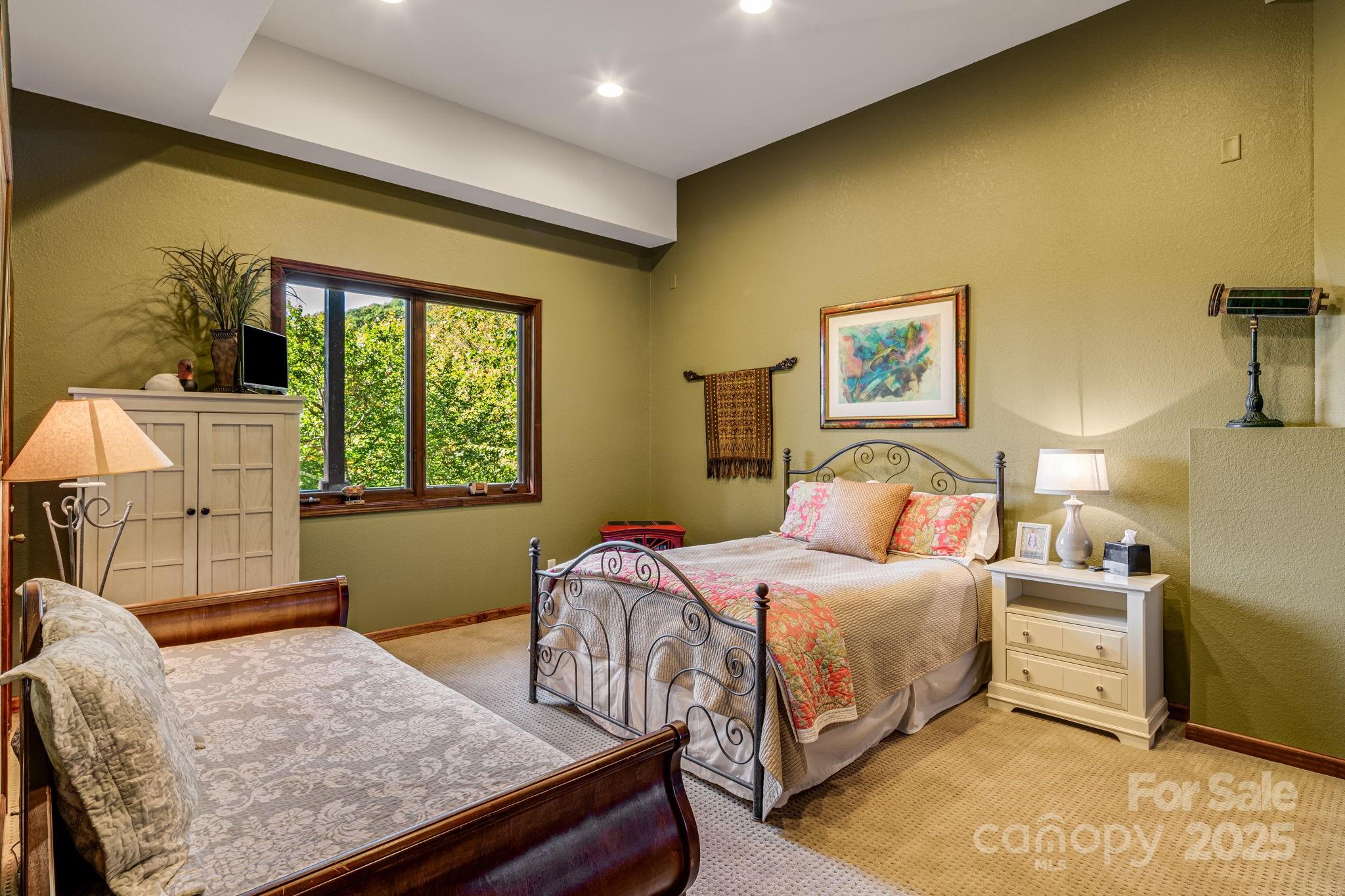 Wolf Laurel - Residential