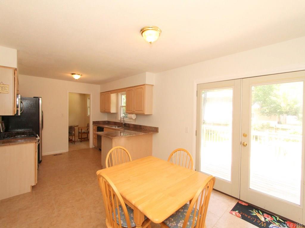 Brookland Manor - Residential