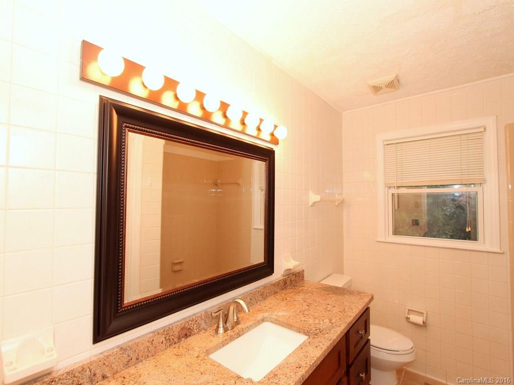 Brookland Manor - Residential