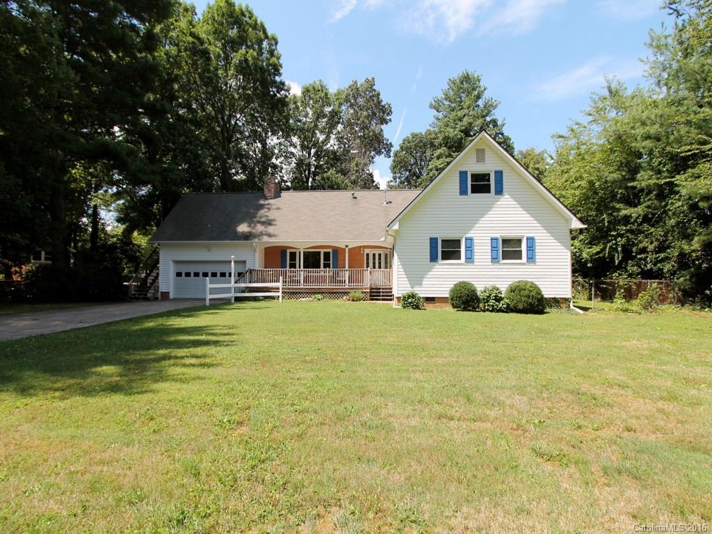 Brookland Manor - Residential