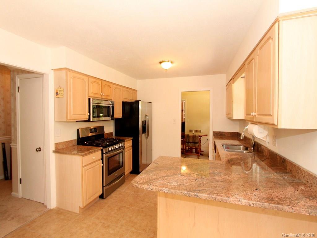 Brookland Manor - Residential