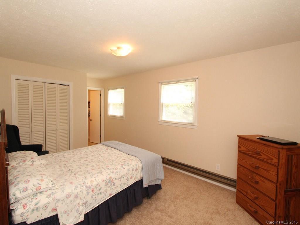 Brookland Manor - Residential