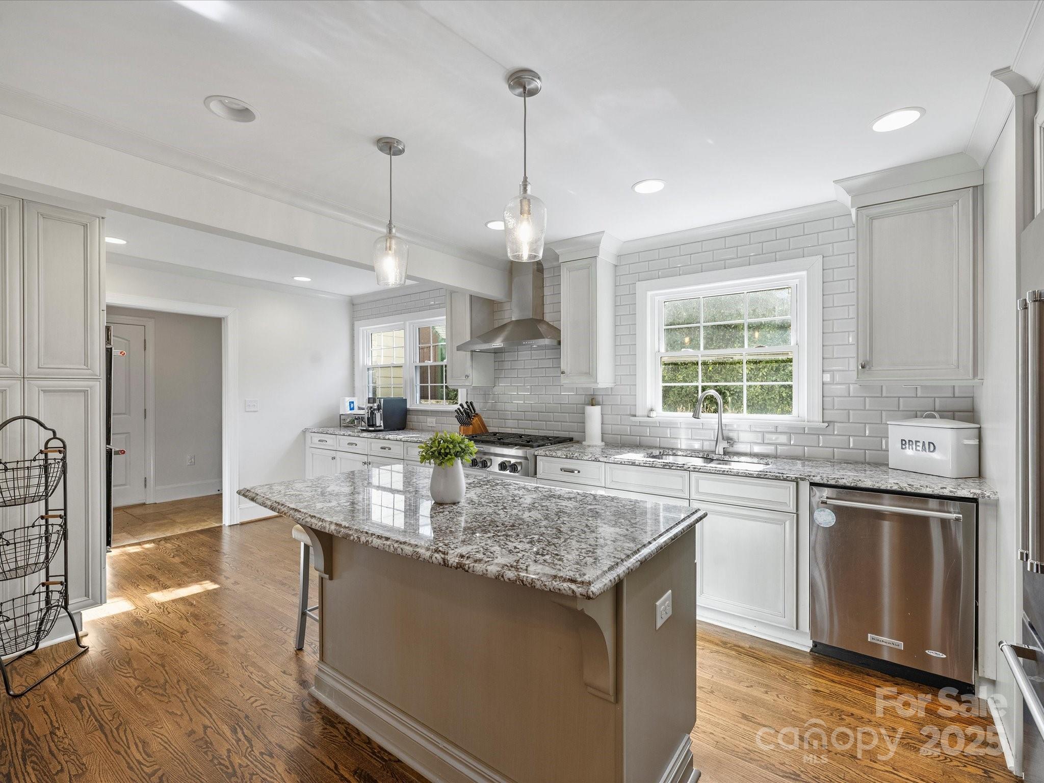 Myers Park - Residential