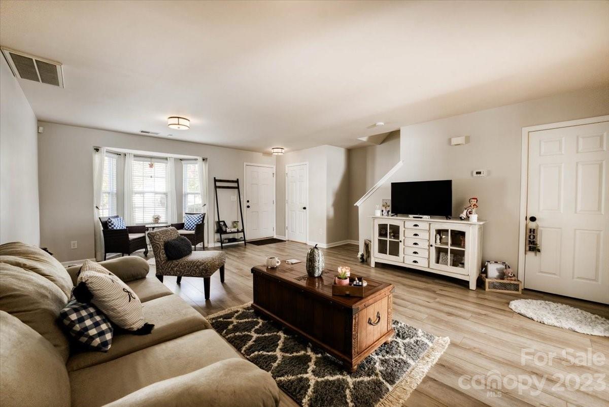 Tanners Creek - Residential