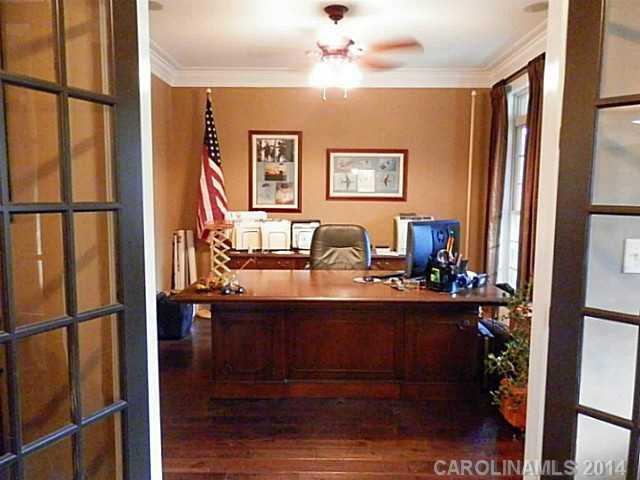 Holland Springs - Residential