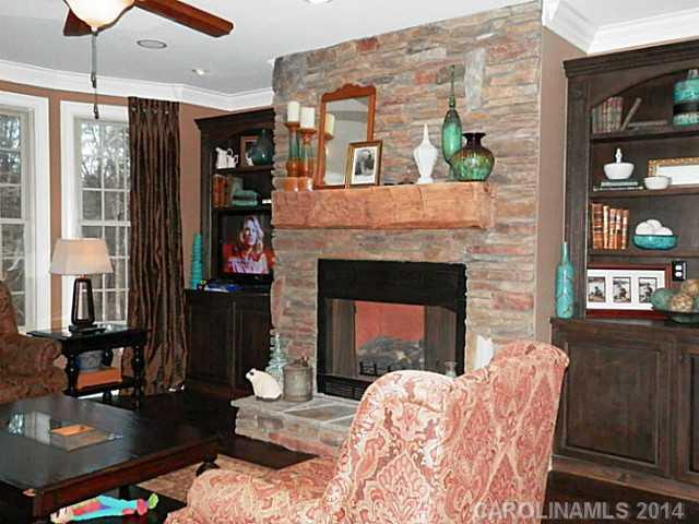 Holland Springs - Residential