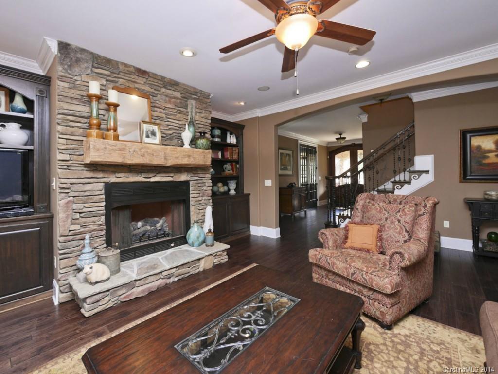 Holland Springs - Residential