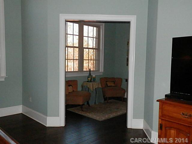 Holland Springs - Residential