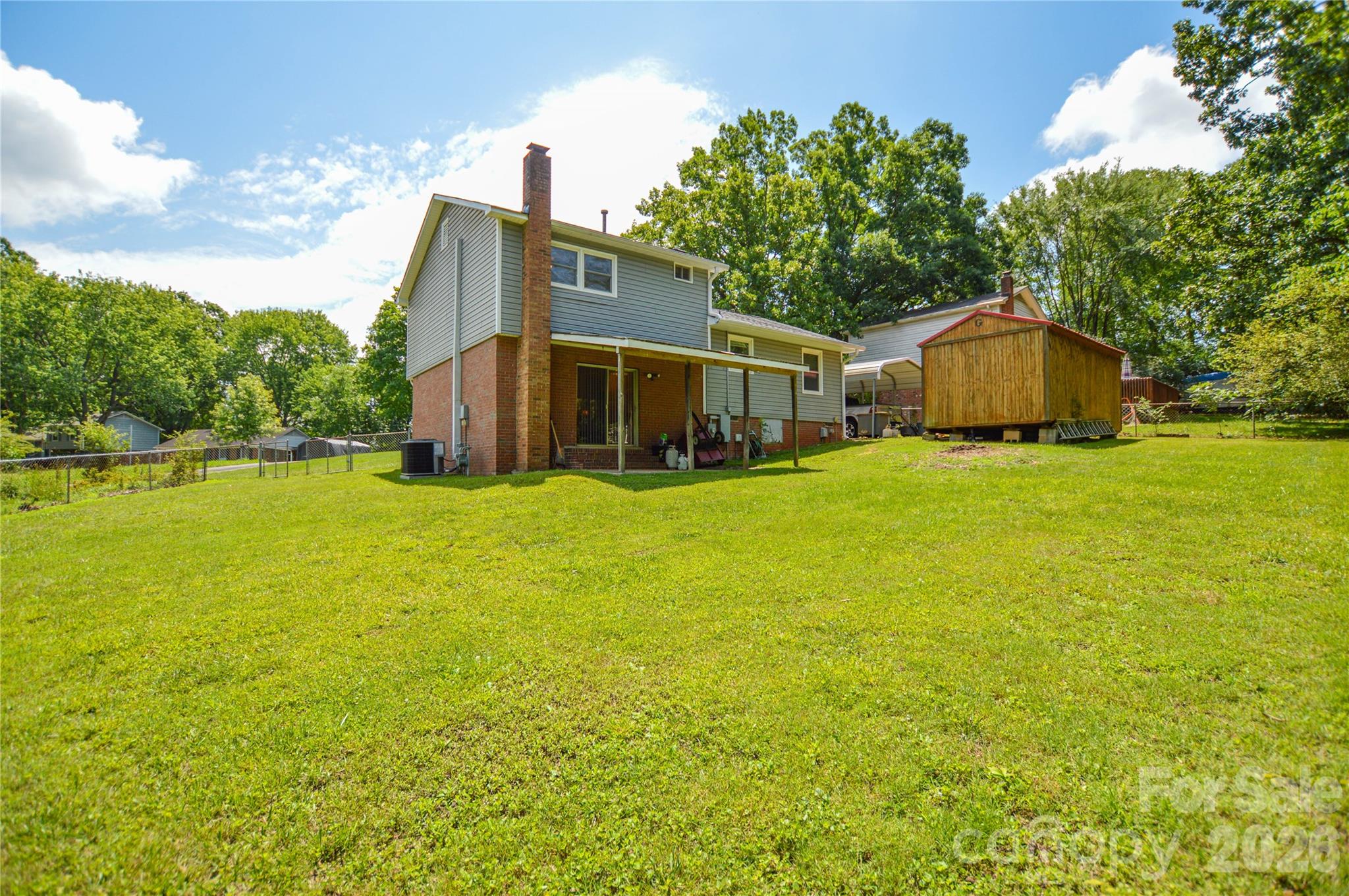 518 Vinecrest Drive