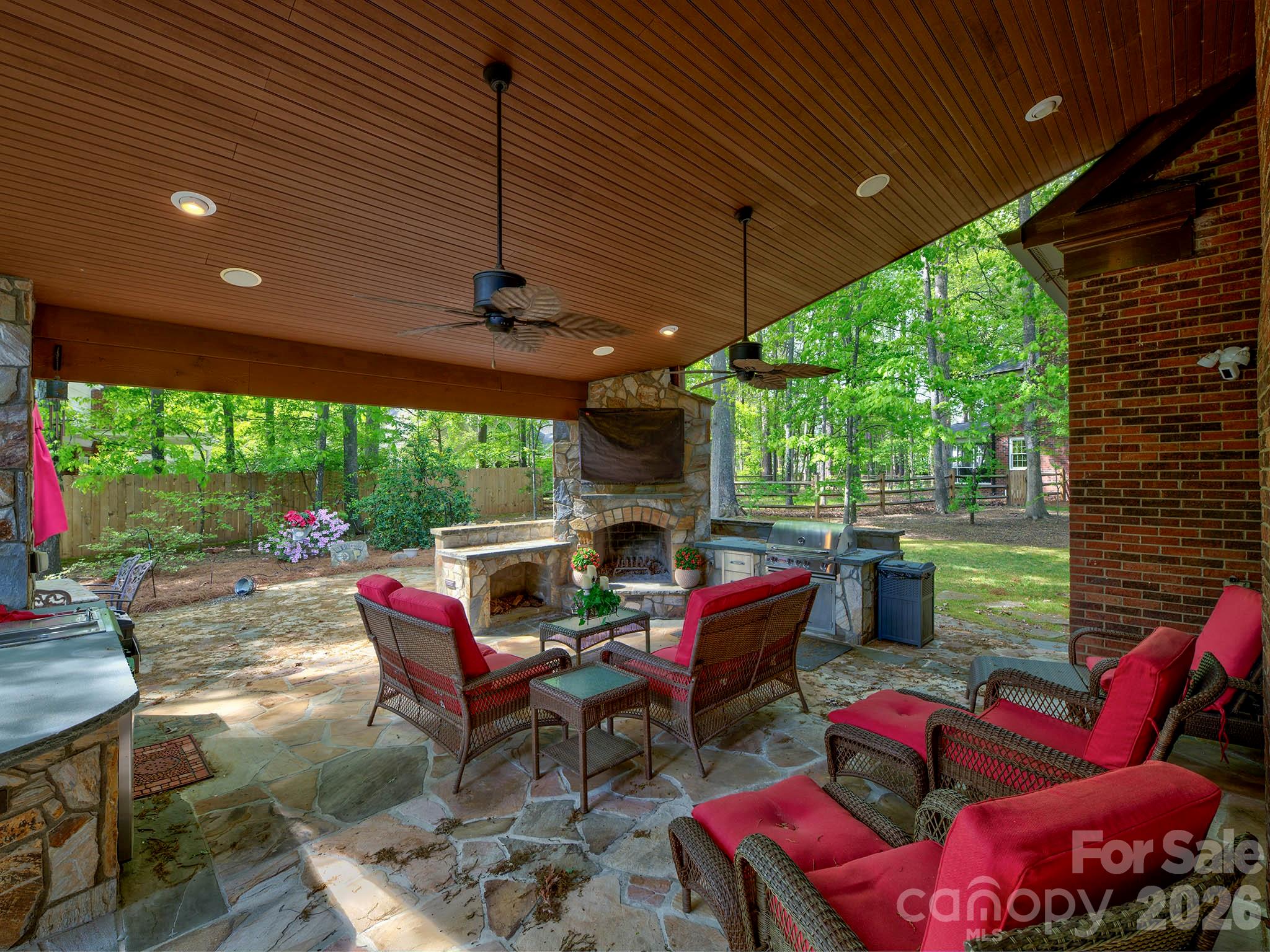 Highland Creek - Residential