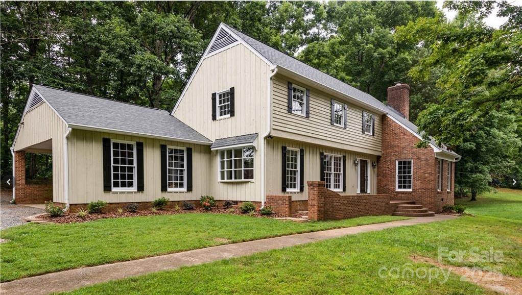 5500 Beaver Dam Lane