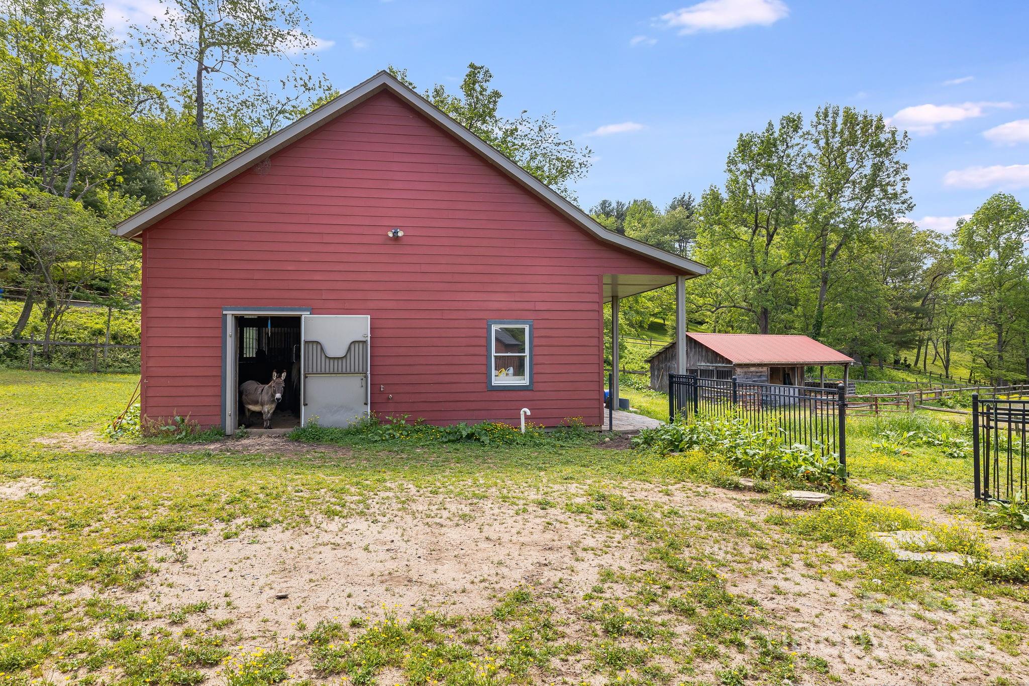 Carter Cove - Residential