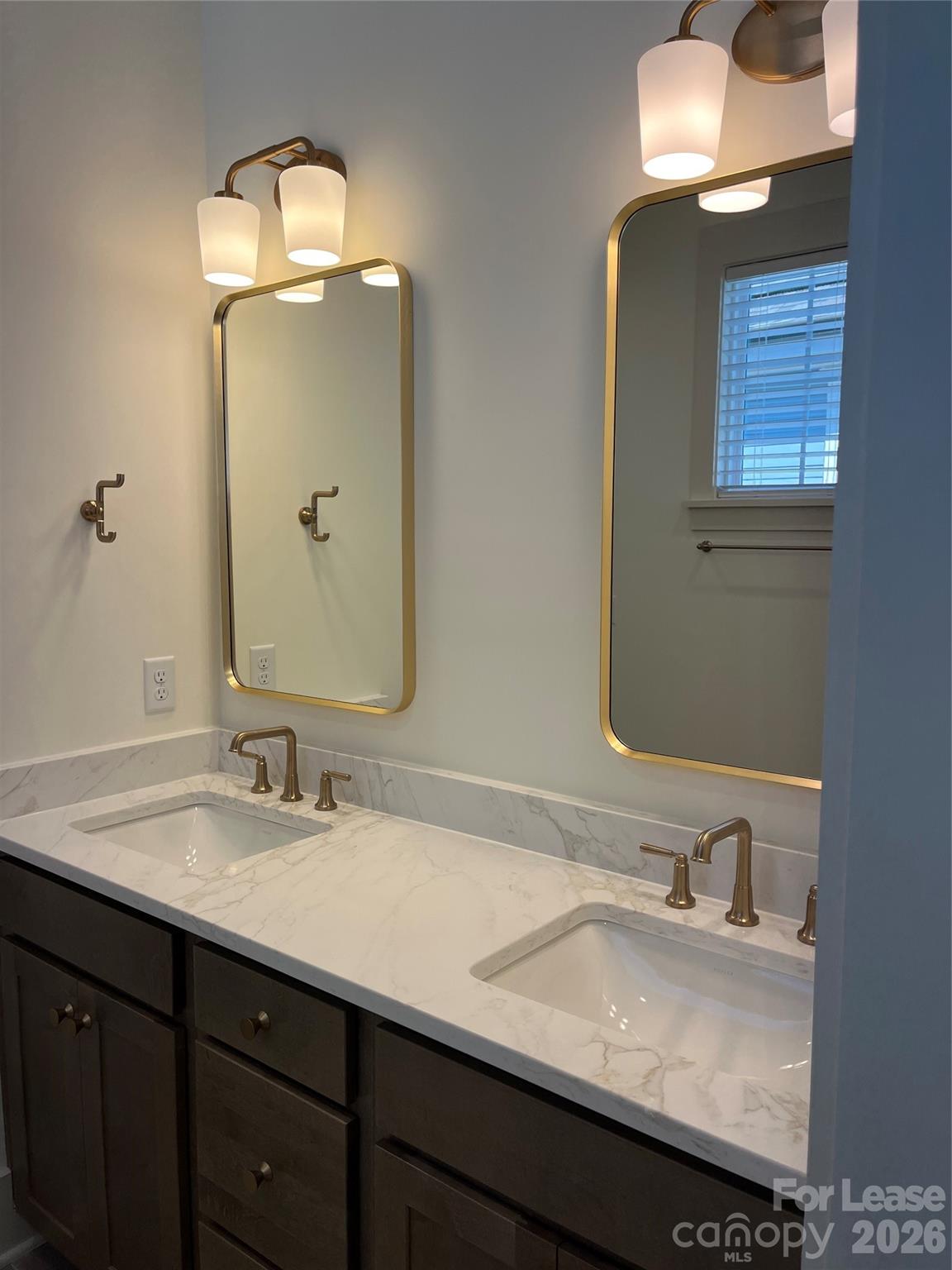 Davidson Cottages - Residential Lease