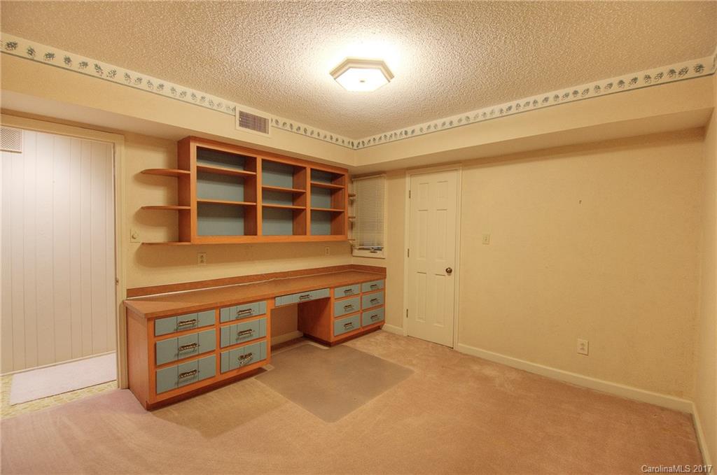 River Hills - Residential