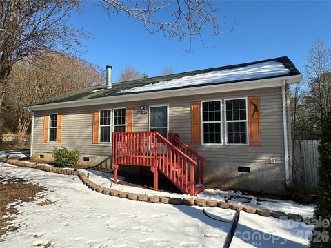 Photo of 1452 Edisons Bright Way, Newton, NC 28658 (MLS # 4341398)