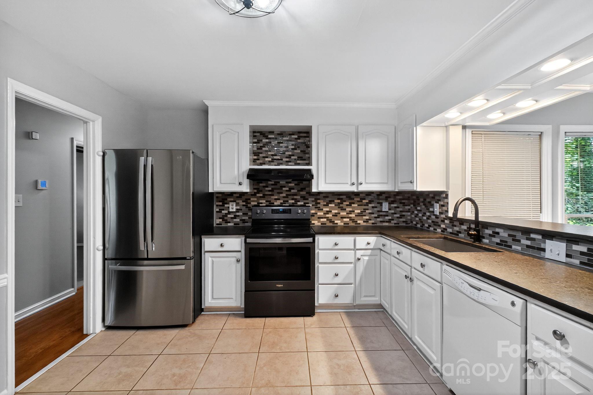 7414 Castlebar Road