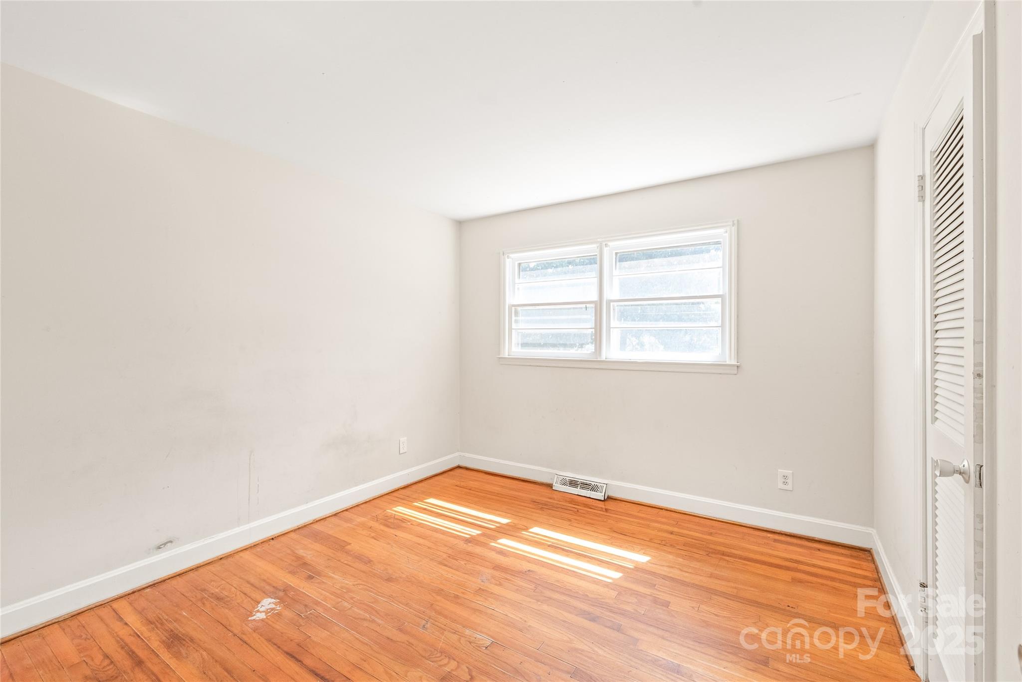 Walnut Hills - Residential