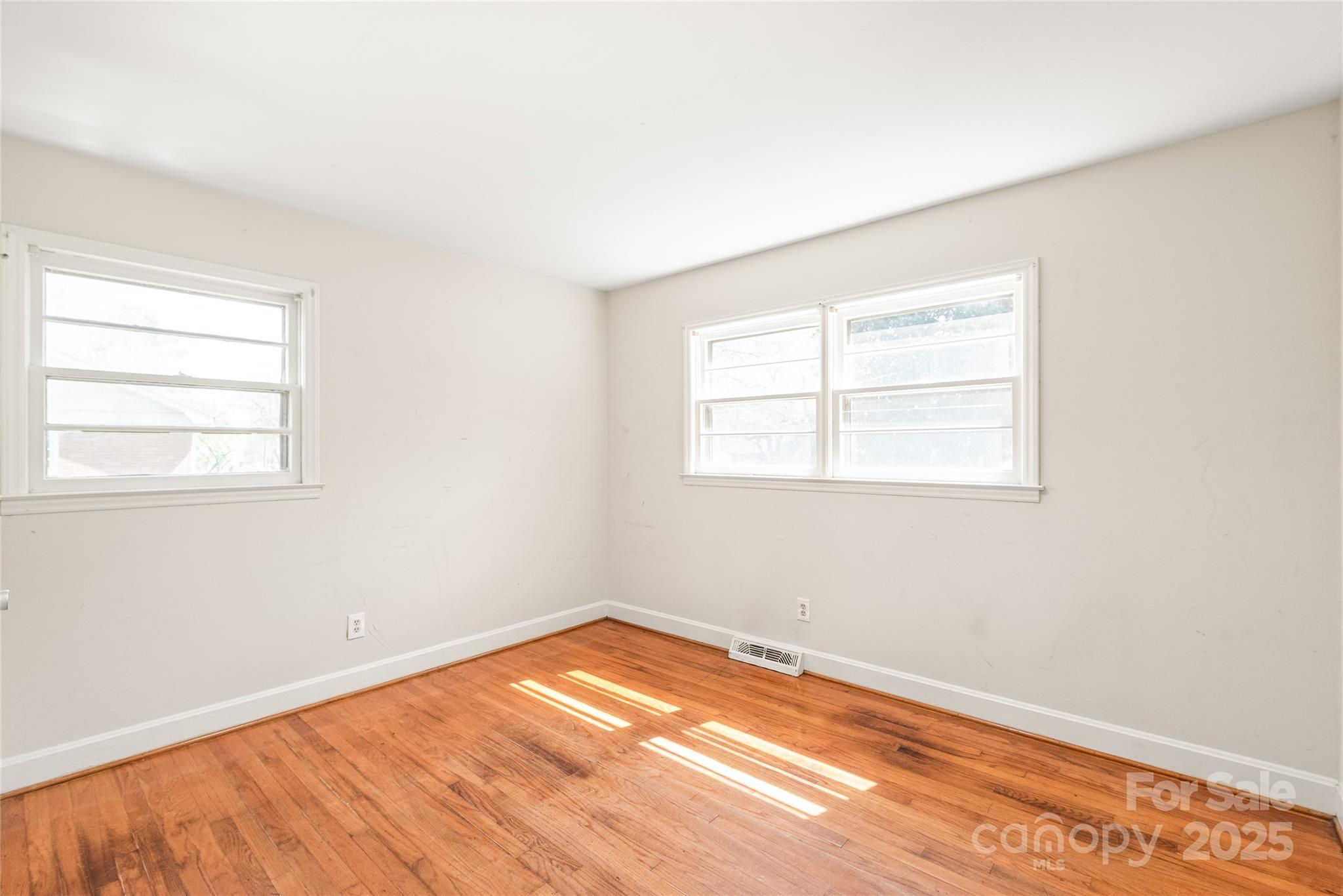 Walnut Hills - Residential