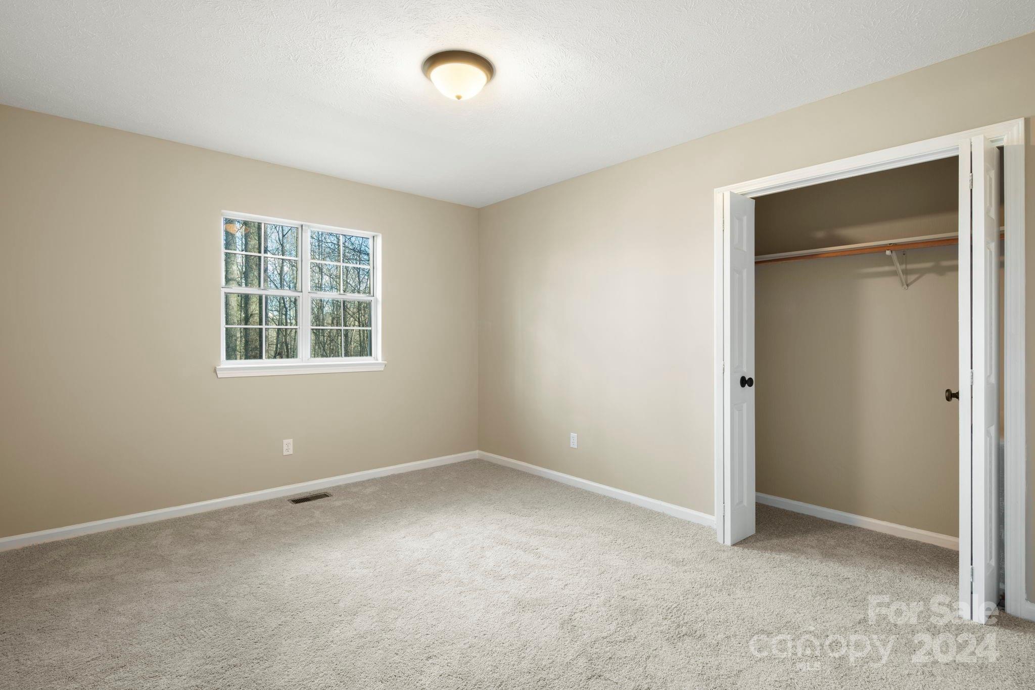 Hunters Glen - Residential