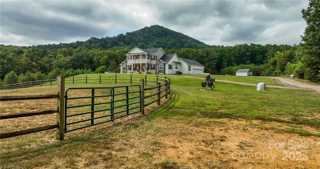 204 Violet Trail