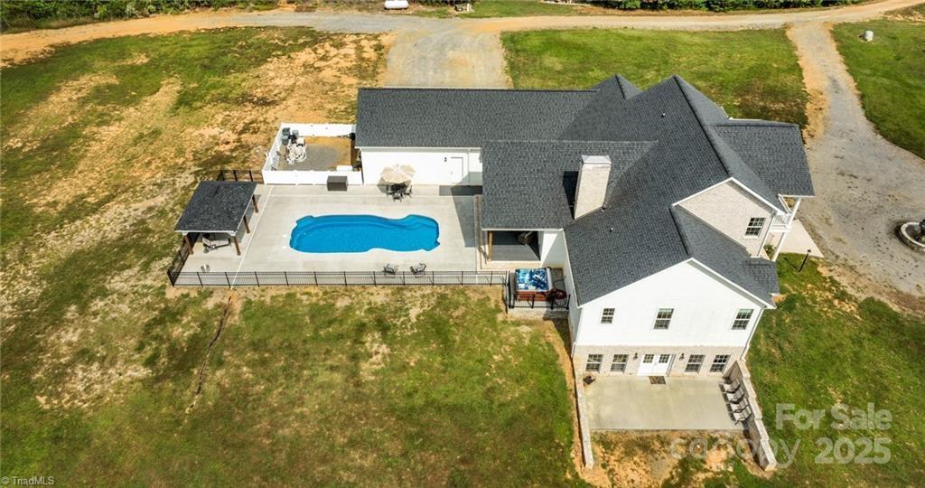 204 Violet Trail