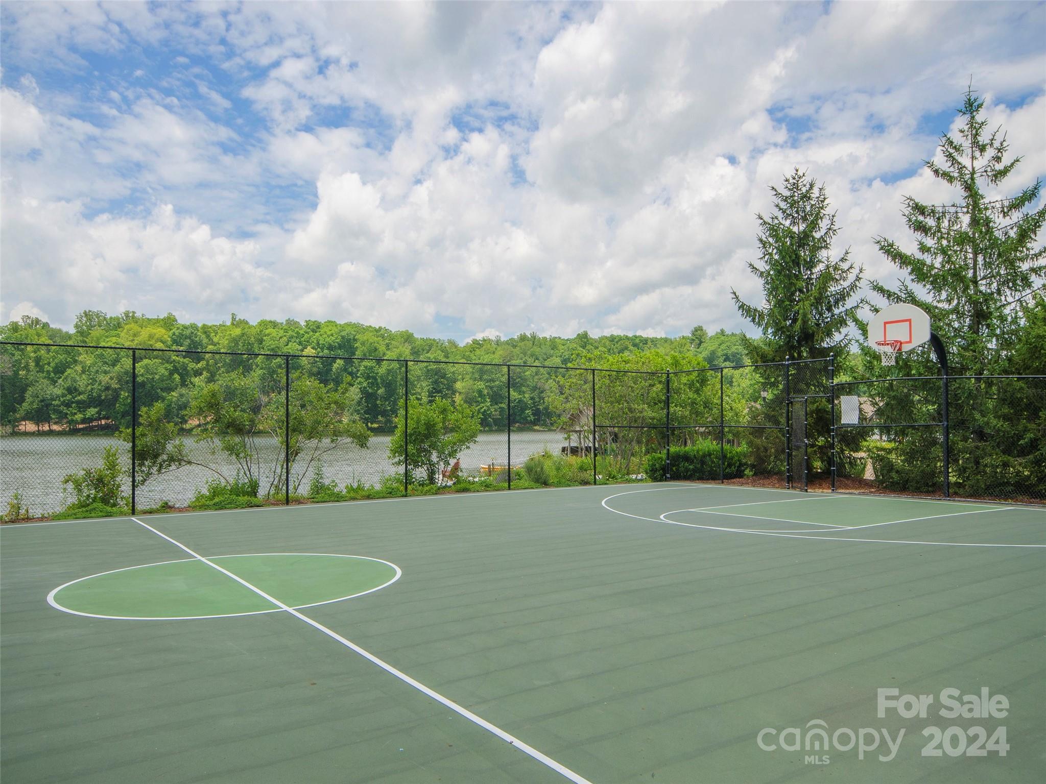 Biltmore Lake - Residential