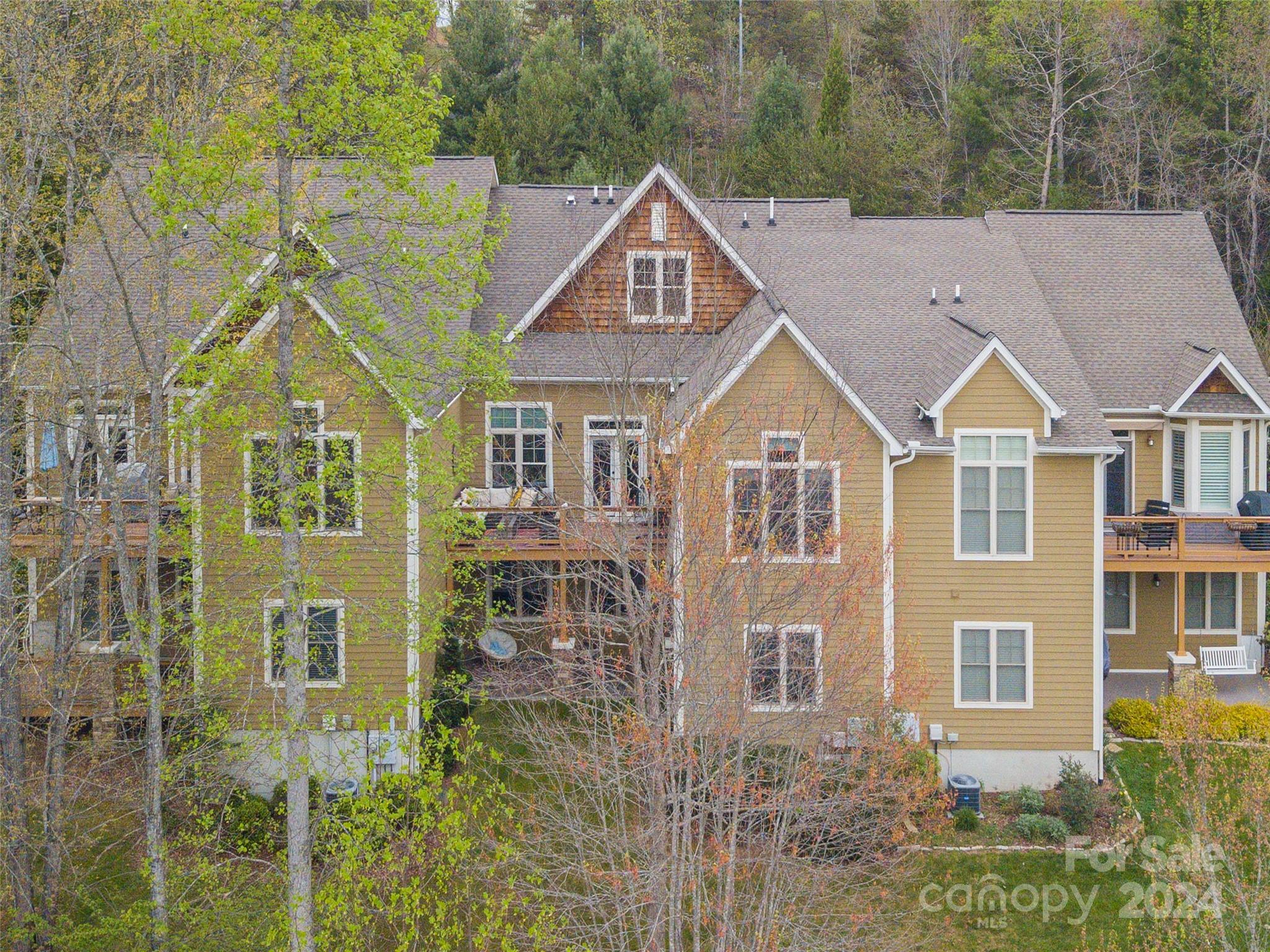 Biltmore Lake - Residential