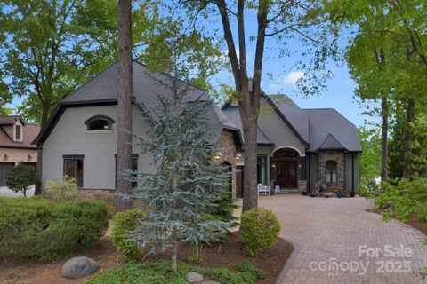 3255 Lake Pointe Drive Belmont NC 28012