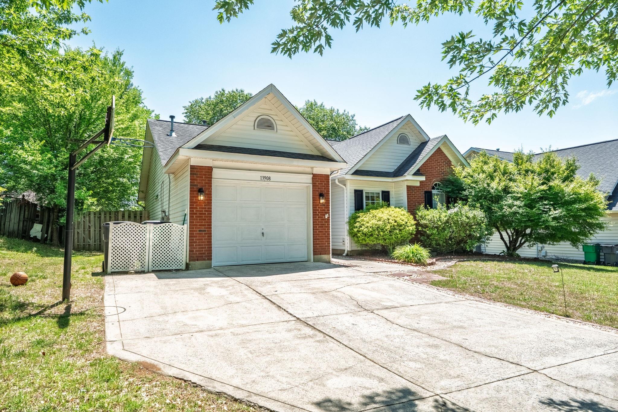 13908 Mcgloughlin Way Court