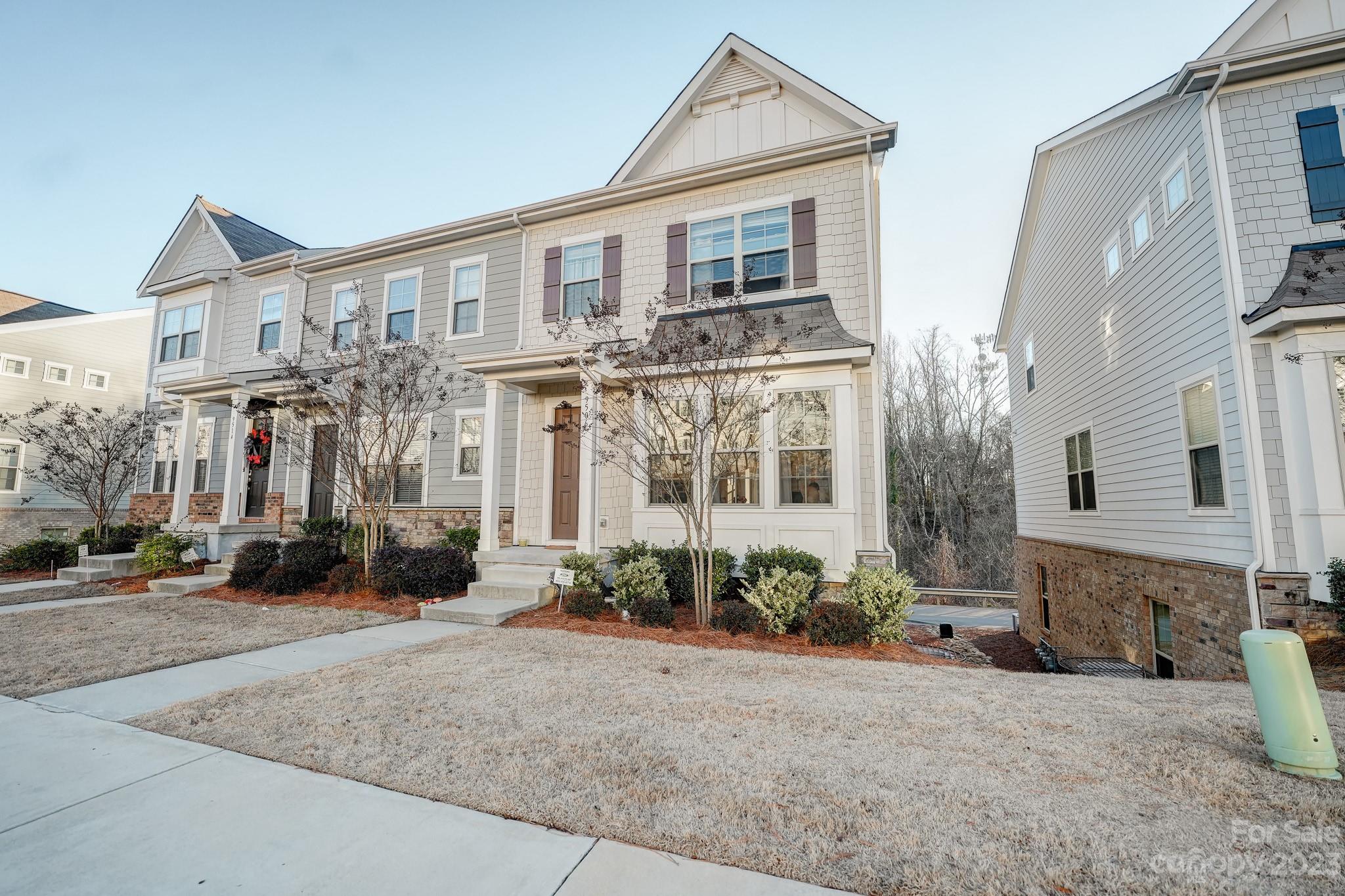 Hadley at Arrowood Station - Residential