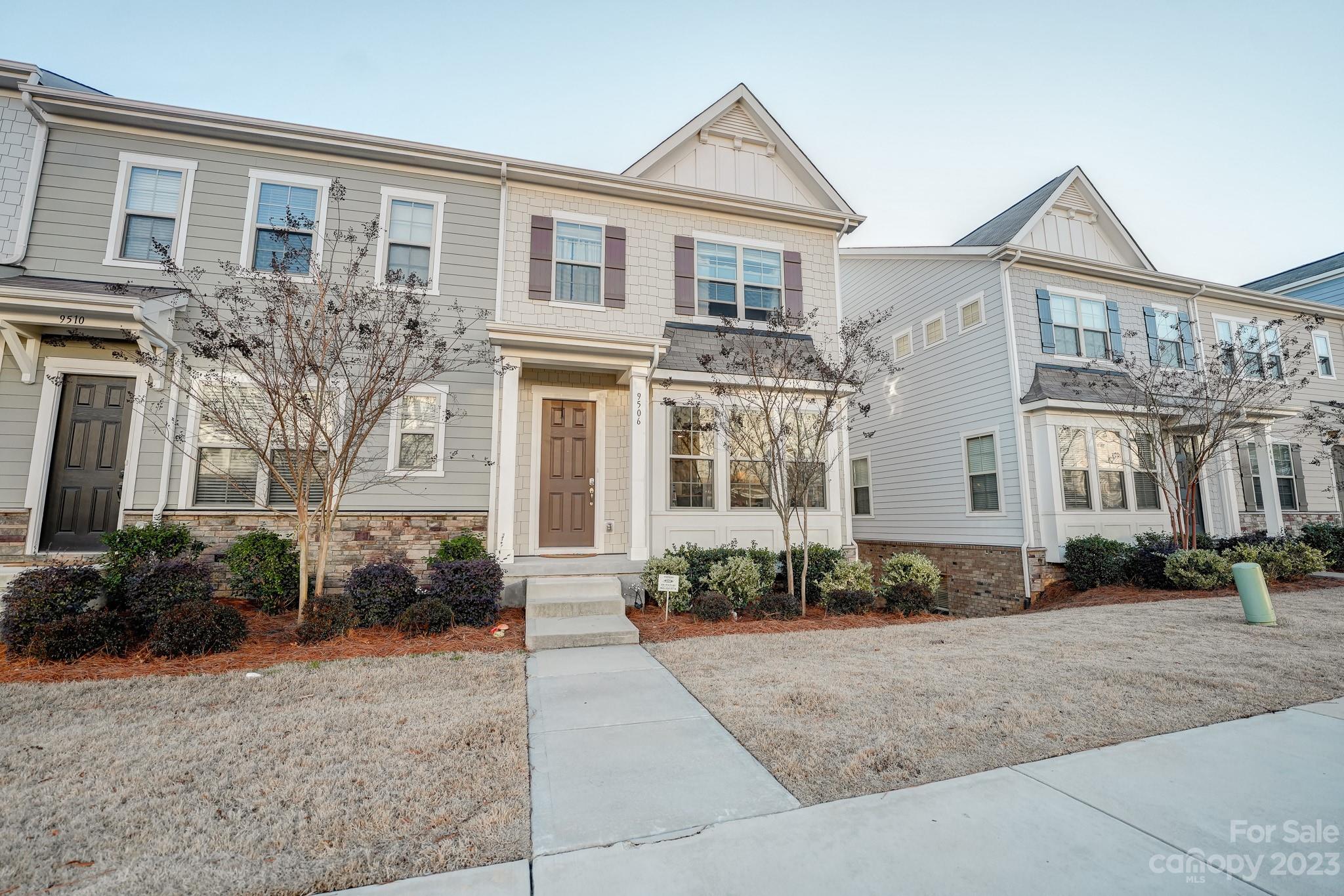 Hadley at Arrowood Station - Residential