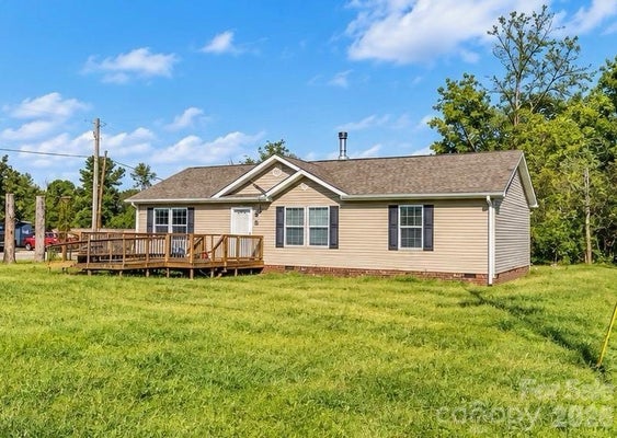 106 BELINDA LOOP, STATESVILLE, NC 28677 - Image ade8fbc531170f7f4960eccb8ef2005d/1782566134