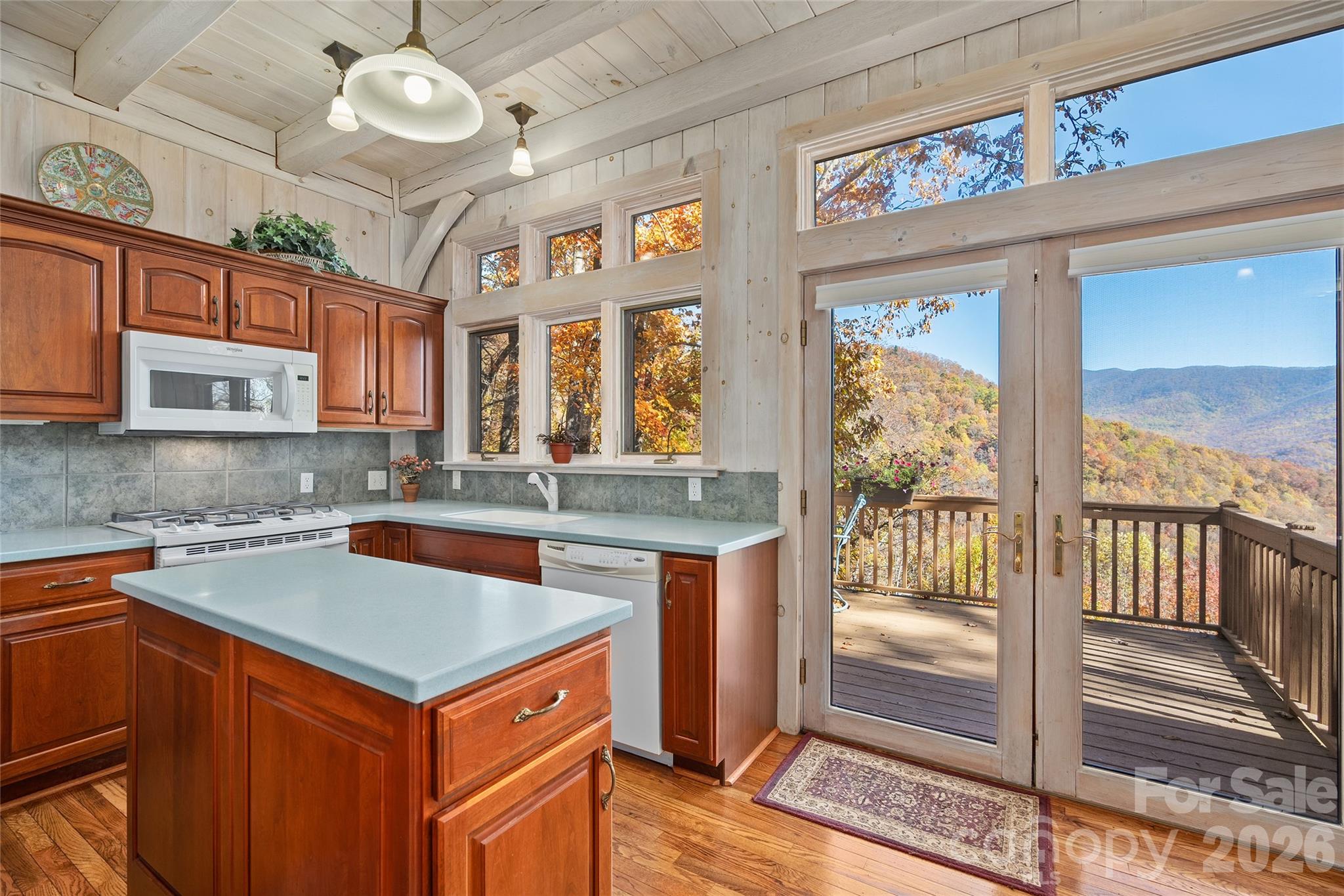 Laurel Ridge - Residential