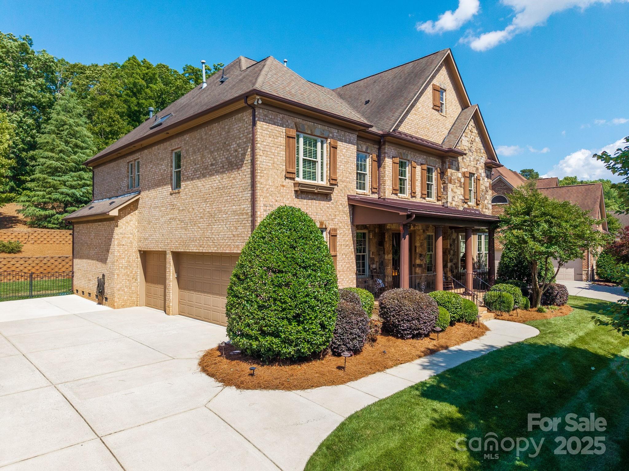 13056 Long Common Parkway