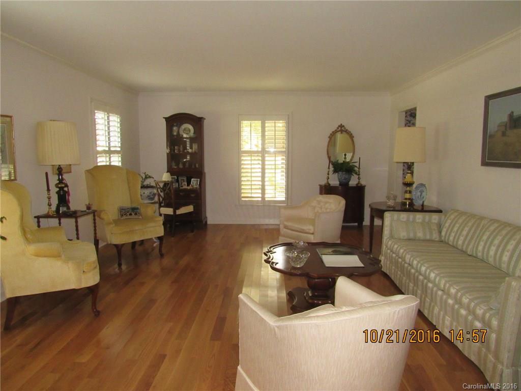 Forest Hills - Residential