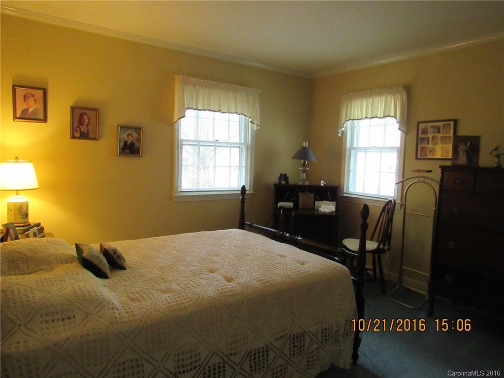 Forest Hills - Residential