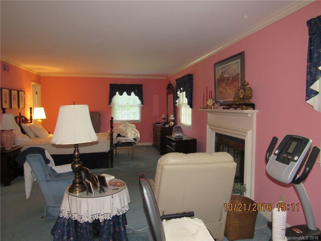 Forest Hills - Residential