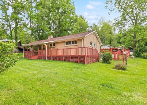 748 East Street Waynesville NC 28786