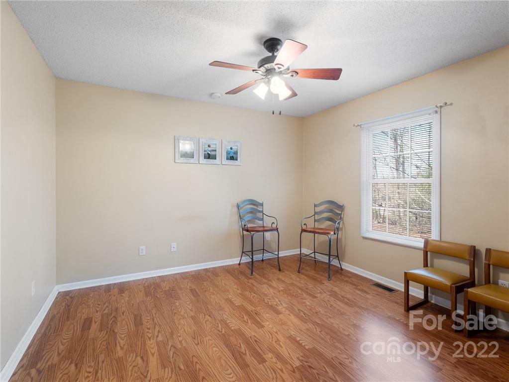 Sweet Glen - Residential