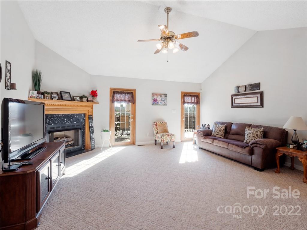 Sweet Glen - Residential