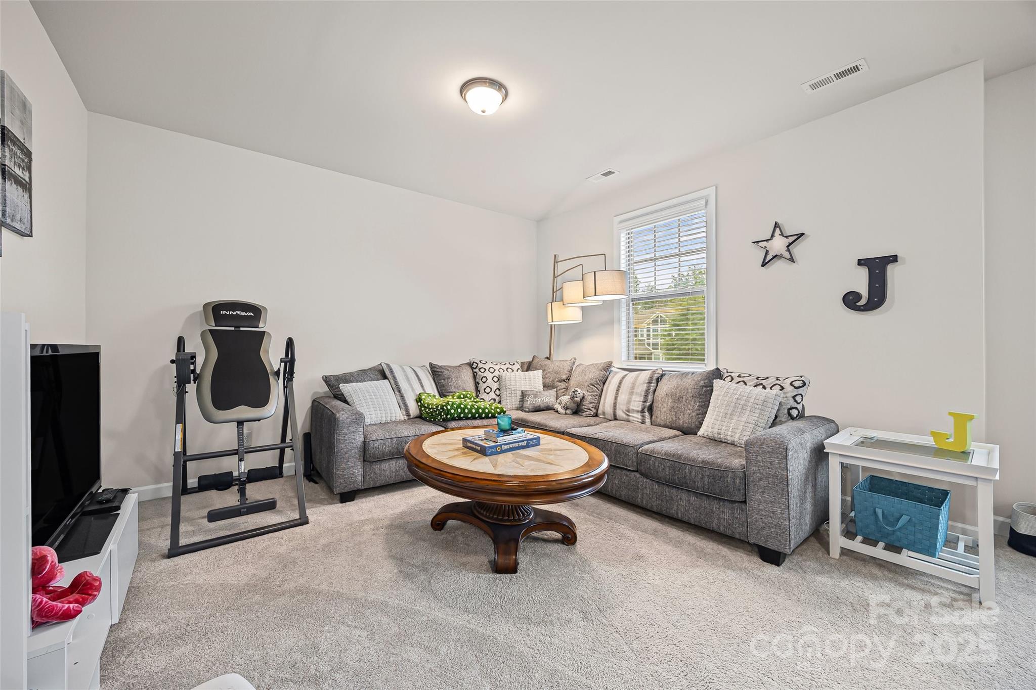 Lake Crest - Residential