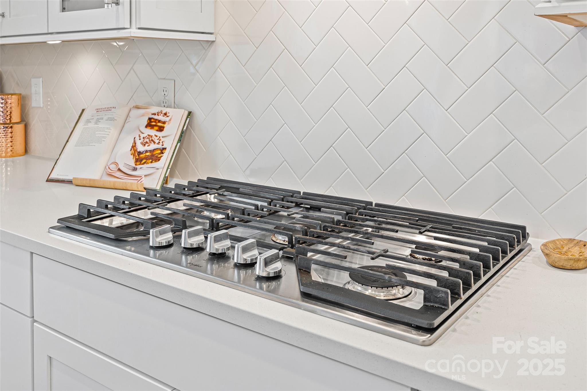 Lake Crest - Residential