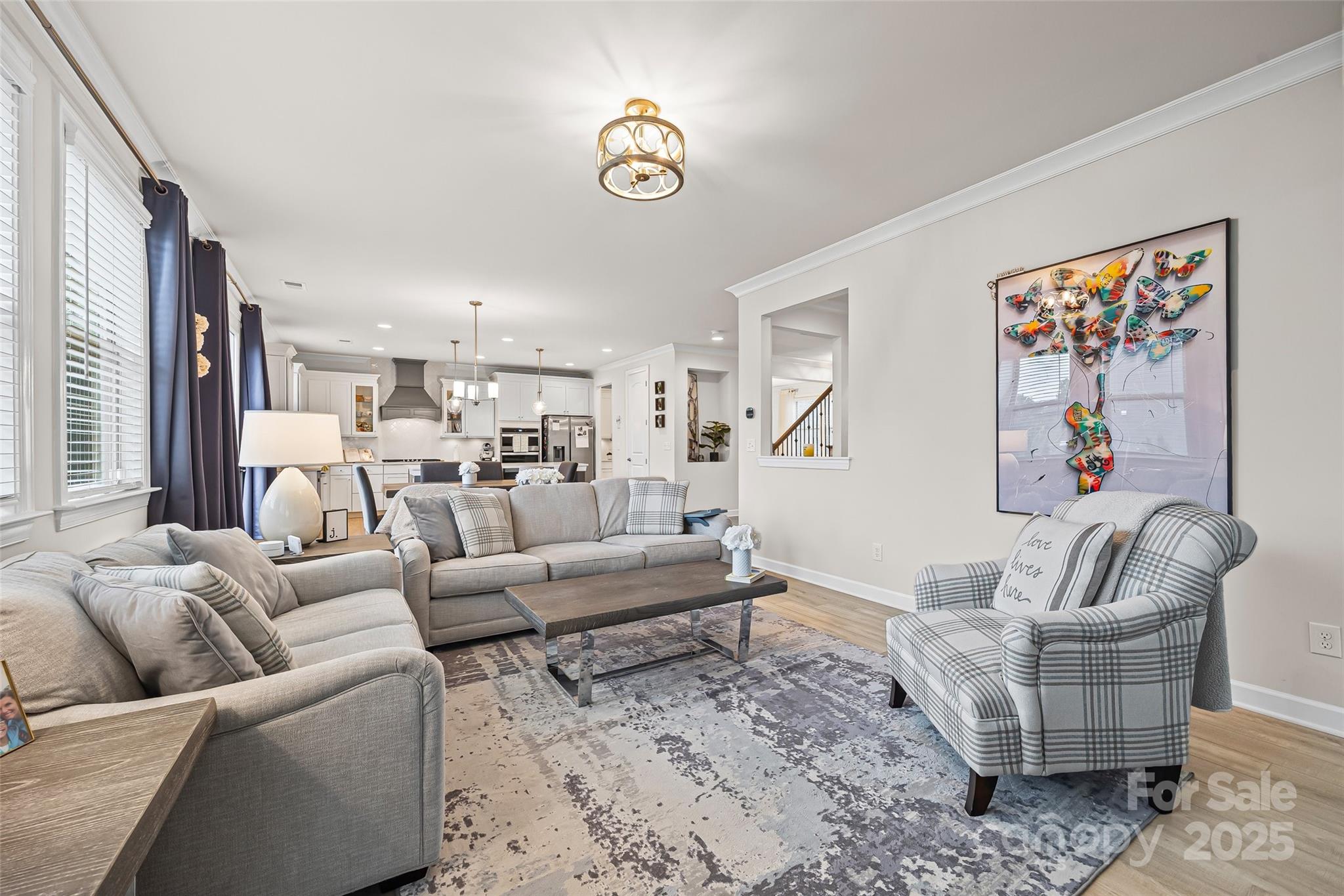 Lake Crest - Residential